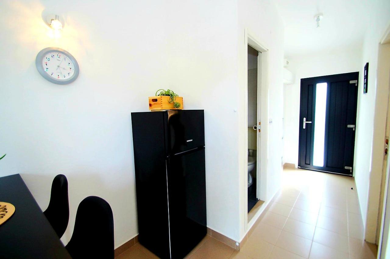 Apartments Petrovic Primošten Extérieur photo